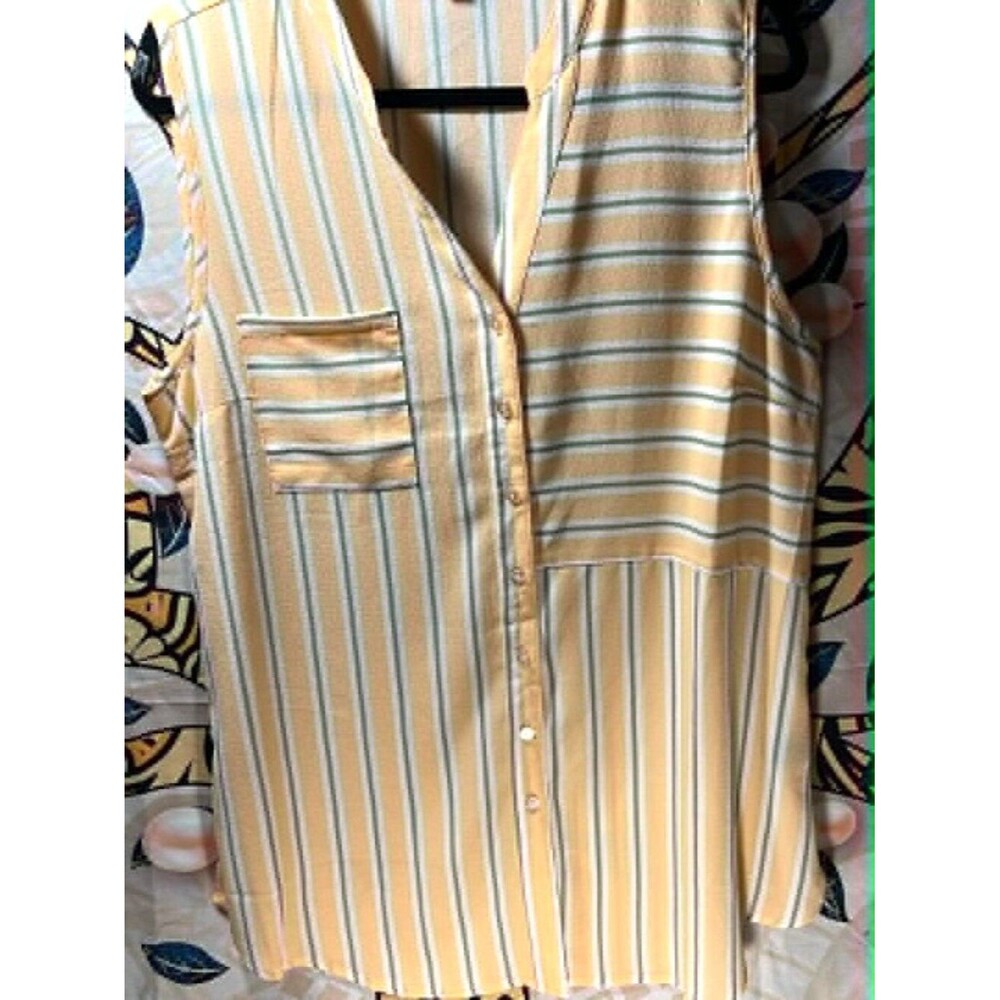 Unique Spectrum Sleeveless Striped Button‑Front Blouse XL